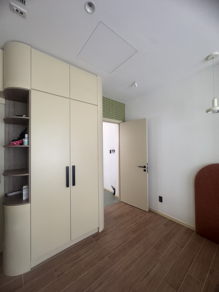  SIÊU PHẨM CĂN GÓC- KHU VIP DÂN TRÍ - GẦN MẶT TIỀN  - 4 TẦNG - TRUNG TÂM Q10 - GẦN NGUYỄN TRI PHƯƠNG - NGÔ GIA TỰ - NGANG 4.4M- NỞ HẬU 6.1M- 40.4M2 - CHỈ 8.5 TỎI