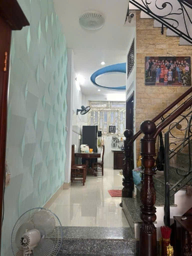 Đường Dạ Nam, Quận 8, nhà 4 tầng BTCT 48m (4x14), HXH, giá 10.x Tỷ