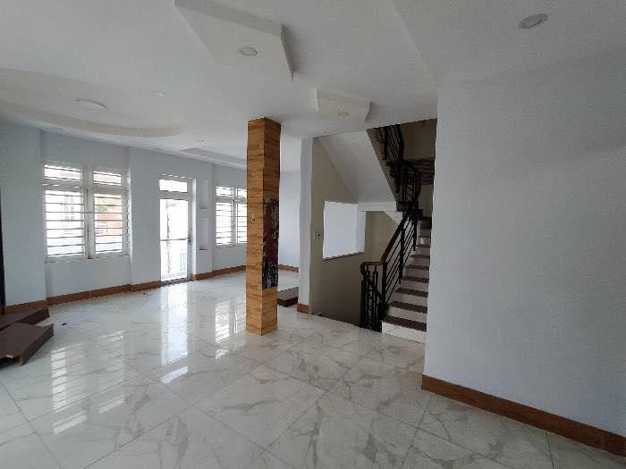 Bình tân kế tân phú 10 phút chạy xe. Hơn 150M2