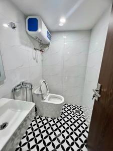 BÁN NHÀ TẬP THỂ TẶNG NỘI THẤT ĐẸP MĨ MIỀU