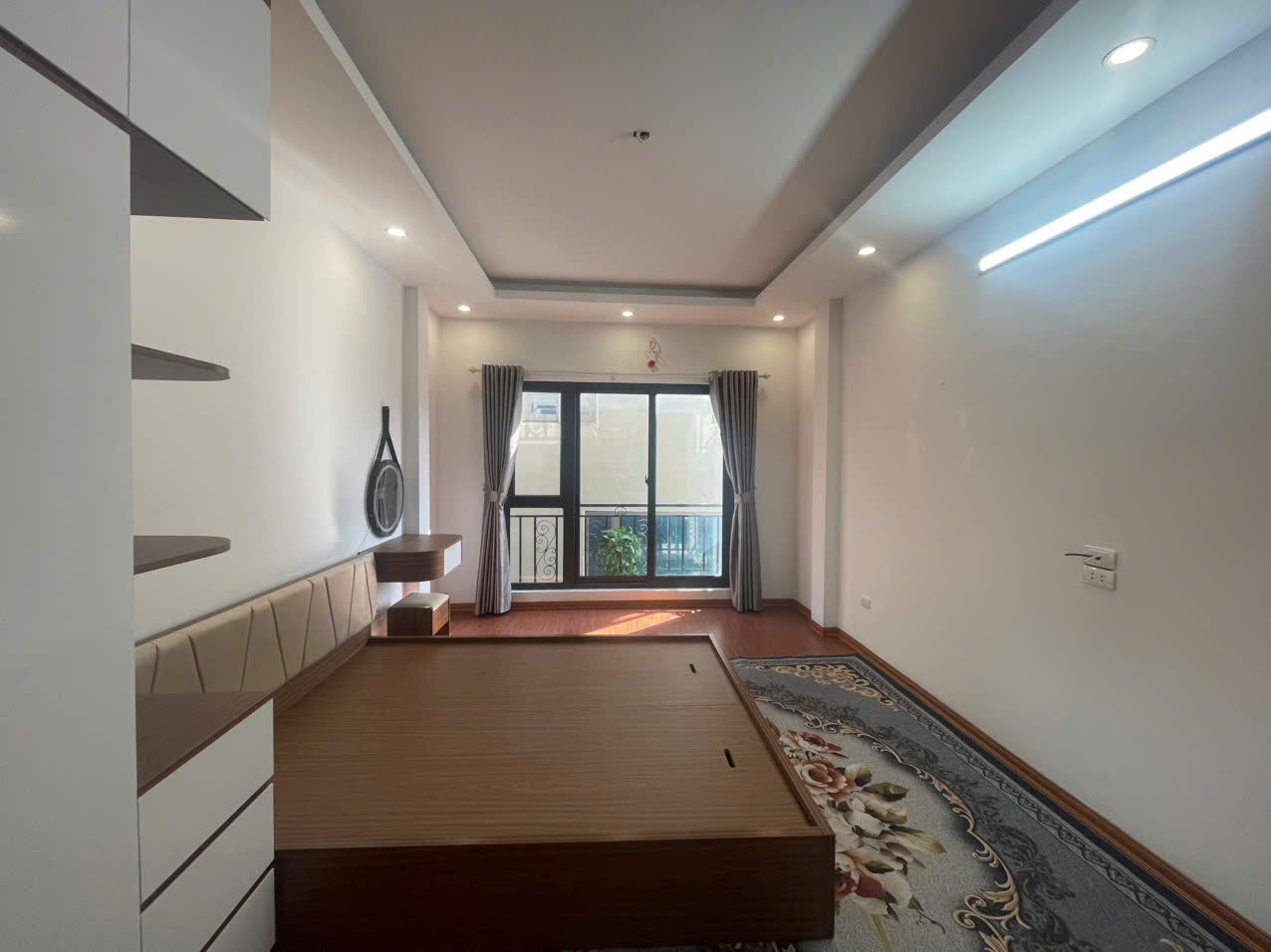 #vĩnh_hưng, nhà 30m 5 tầng gi.á chỉ nhỉ 7 tỷ, ở ngay!