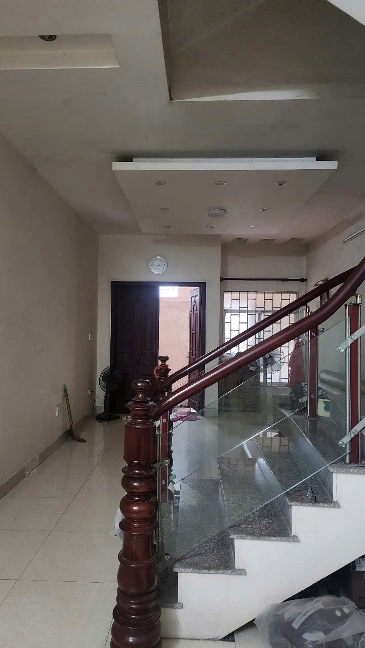 Bán nhà CẦU DIỄN, đi bộ 1 phút ra METRO NHỔN - Ngõ cực rộng, VF5 đỗ cửa