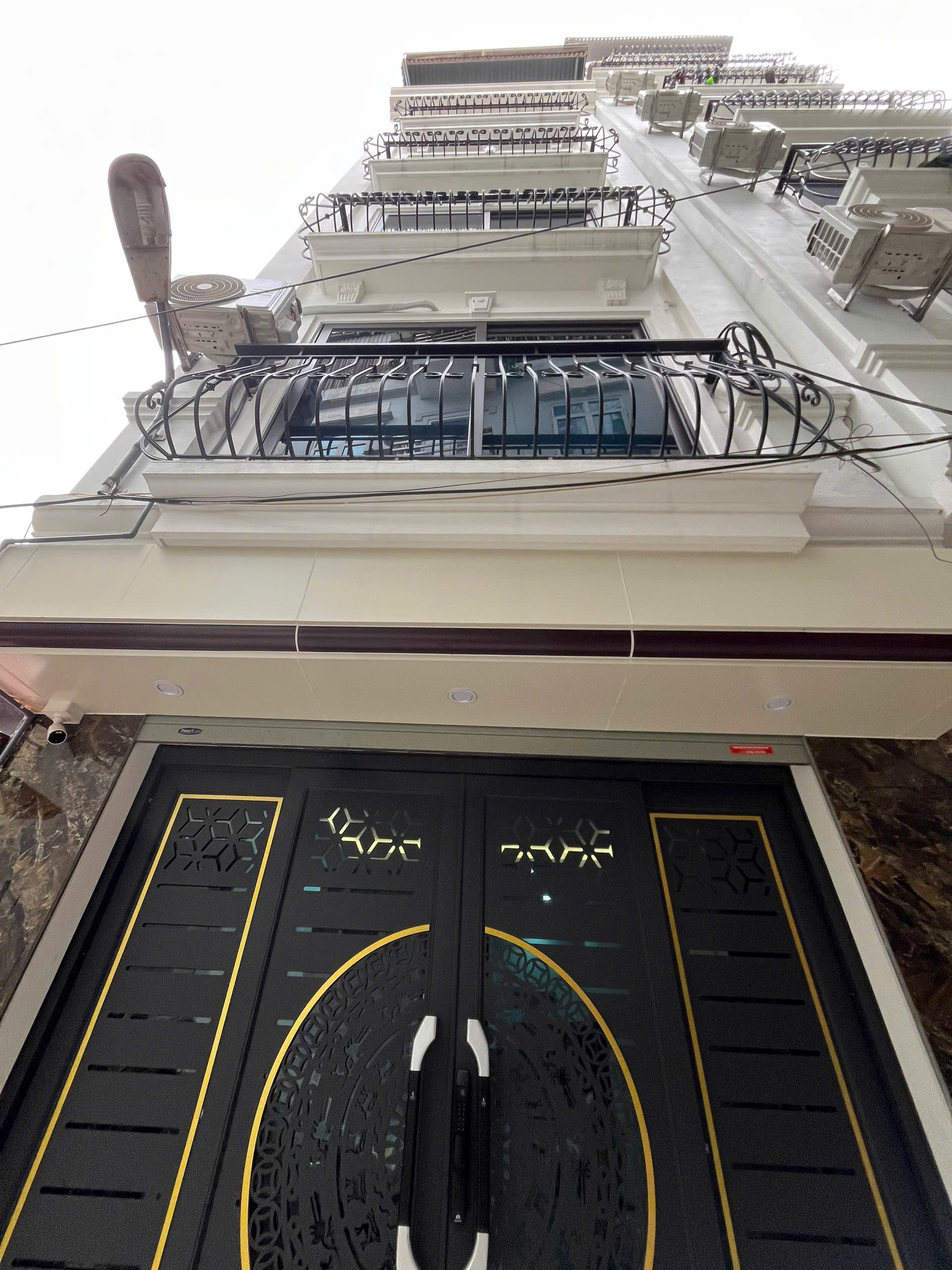 BÁn Gấp nhà ở đường Lai Xá, cạnh Đh Thành Đô - TUCSON ngủ trong nhà chào hơn 7t xíu