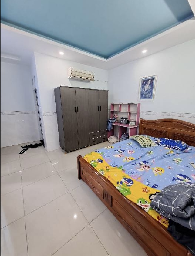 MẶT TIỀN KD, ĐƯỜNG TRƯỚC NHÀ 12M Ô TÔ ĐỔ CỬA - APD09