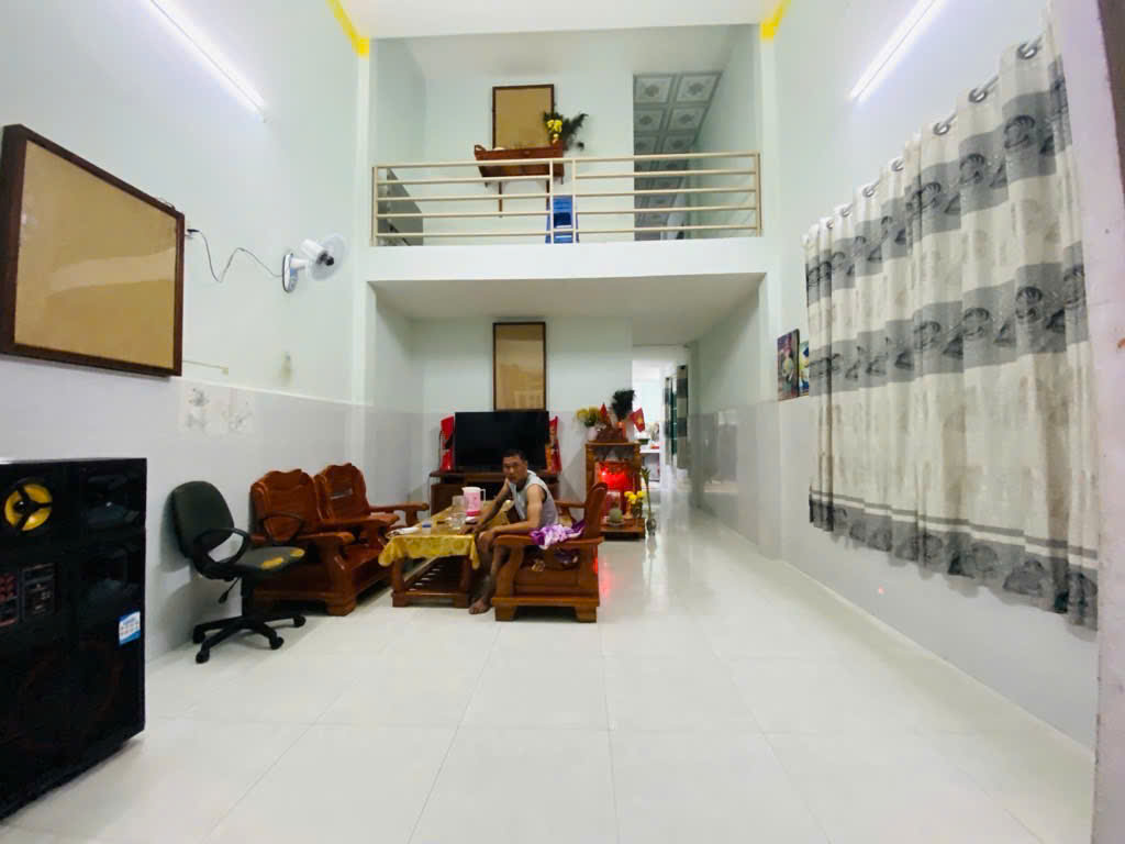 NHÀ 2 TẦNG ĐƯỜNG OTO VĨNH PHÚ, THUẬN AN, DT 84M NGANG HIẾM 5.3, CHỈ HƠN 3 TỶ