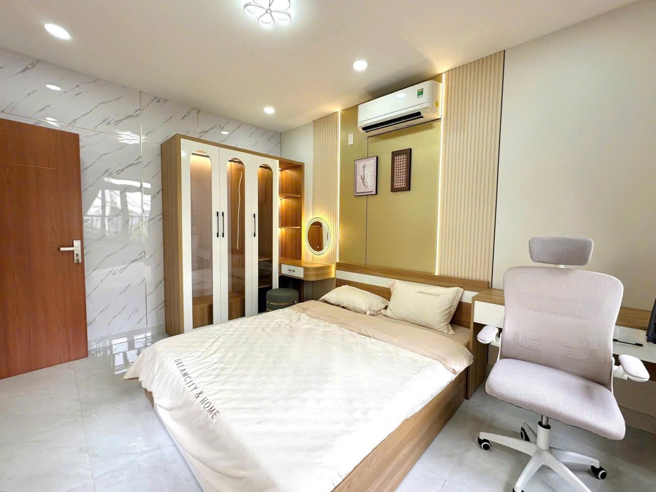 CHÍNH CHỦ BÁN NHÀ - ĐÔNG MỸ-THANH TRÌ - LÔ GÓC