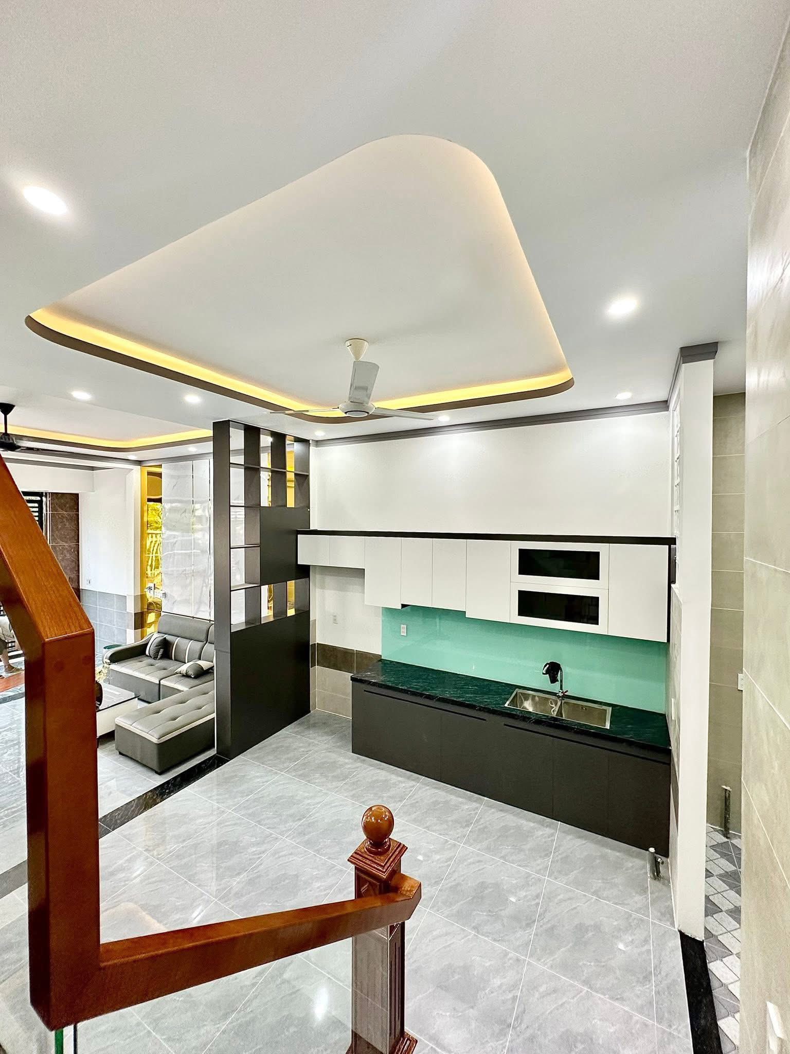 CHÍNH CHỦ BÁN NHÀ - ĐÔNG MỸ-THANH TRÌ - LÔ GÓC