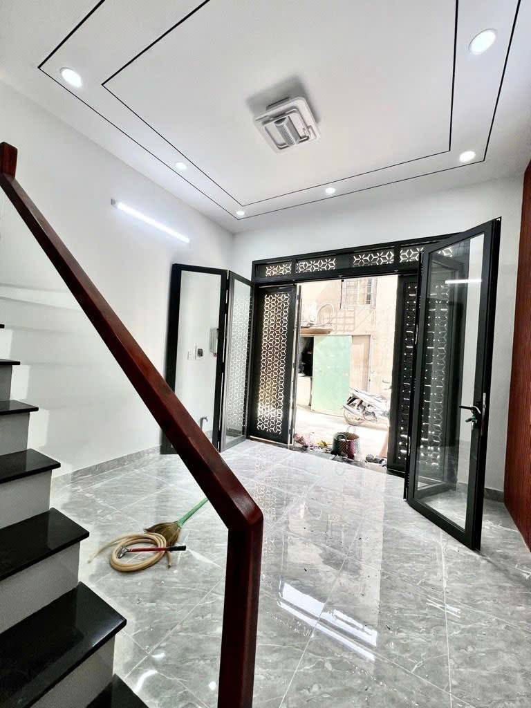 45m2 - 5 TẦNG - CỔ ĐIỂN - THANH TRÌ - CHỈ QUANH 7 TỶ