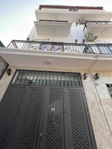 DUY NHẤT - THANH TRÌ - 45m2 - 4 TẦNG - 4.6 T.Ỷ - NGÕ ÔTÔ 7 CHỖ - NGAY TRUNG TÂM - TRƯỜNG HỌC - CHỢ LIỀN KỀ - CÔNG VIÊN Vin Olympic