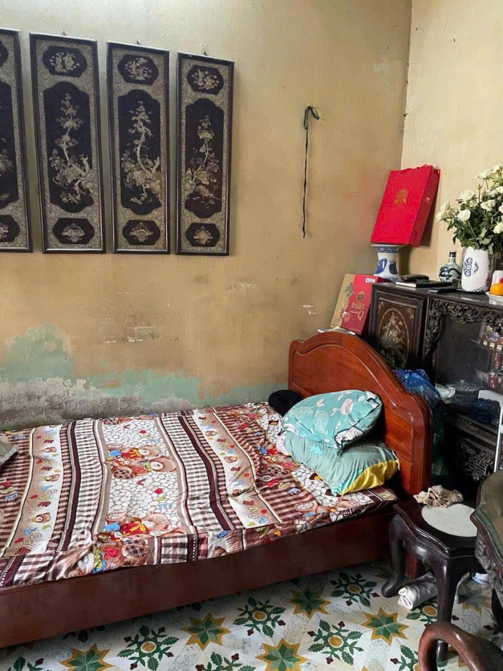 Cần bán nhà mặt phố Hoàng Hoa Thám Ô Tô đỗ trước cửa - MB Kinh doanh 6m