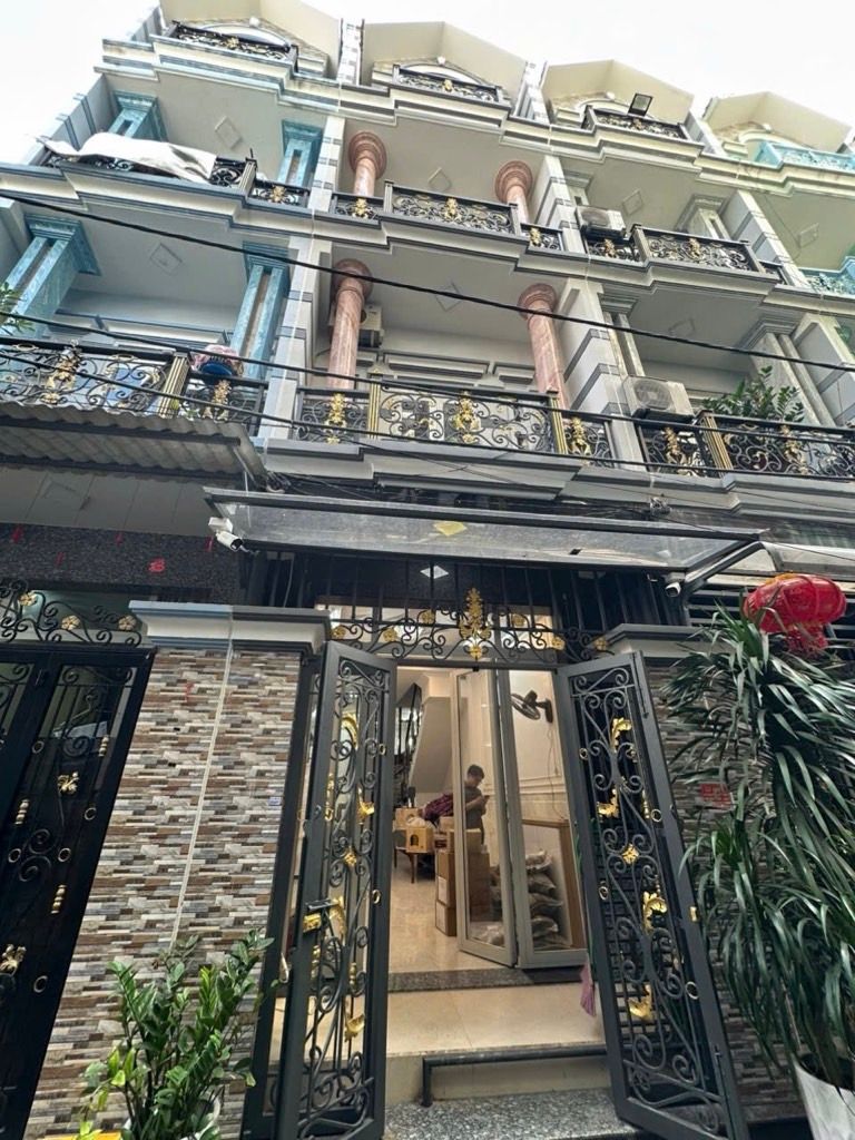 Bán nhà HXH An Dương Vương Bình Phú 50m2 4 tầng 5PN, nhà đẹp ở ngay, HC đủ chỉ nhỉnh 7 tỷ TL