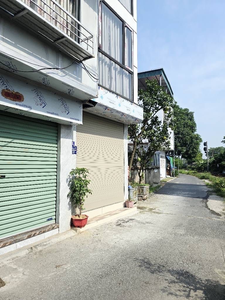 Chính chủ cần bán lô đất vuông vắn đất đẹp