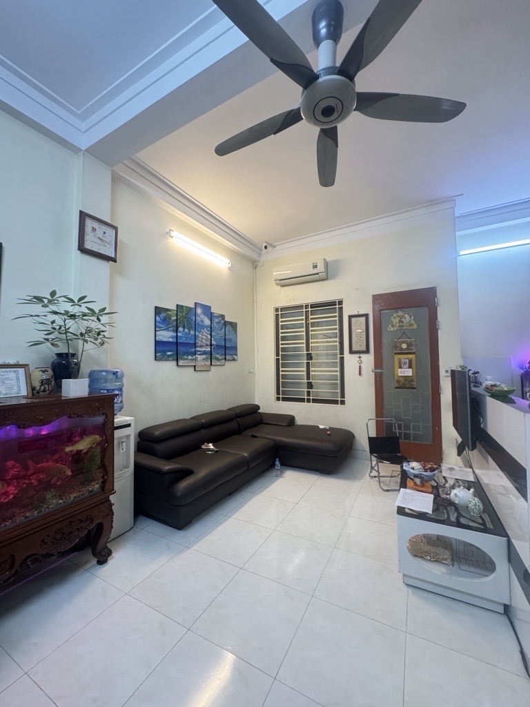 Chính chủ cần bán lô đất vuông vắn đất đẹp