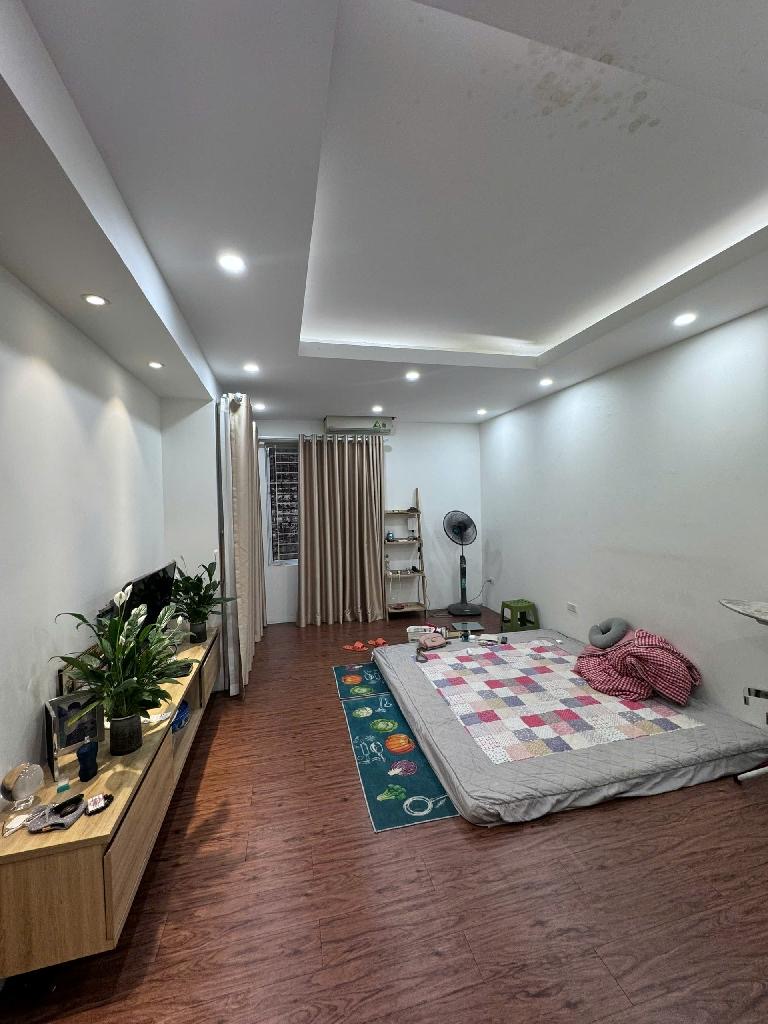 EM CẦN TIỀN GẤP ĐỂ ĐƯA NYC ĐI CHƠI