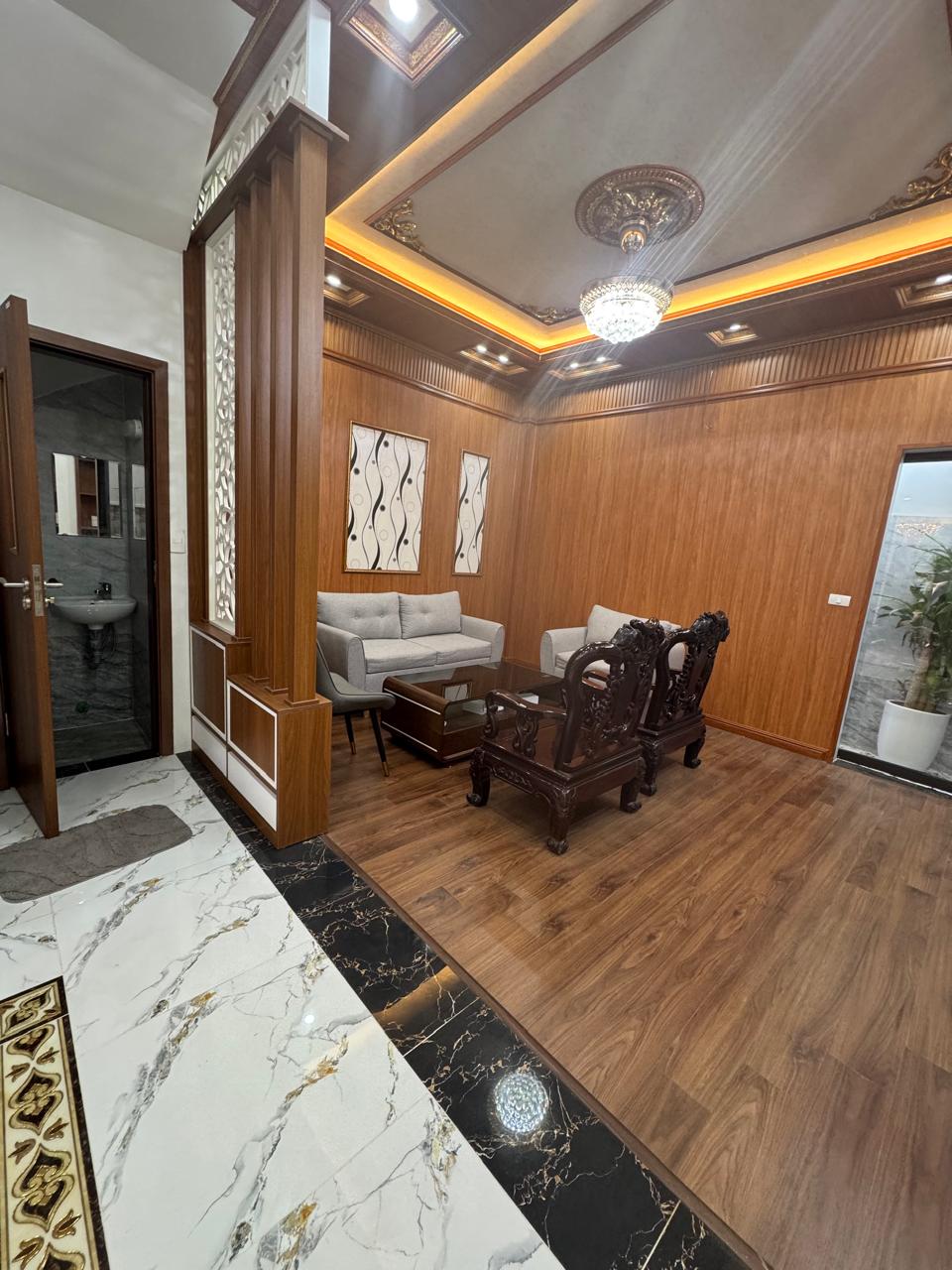 Bán CCMN phố Đại Cồ Việt: 5 tầng full phòng, dòng tiền ổn định 10%/năm