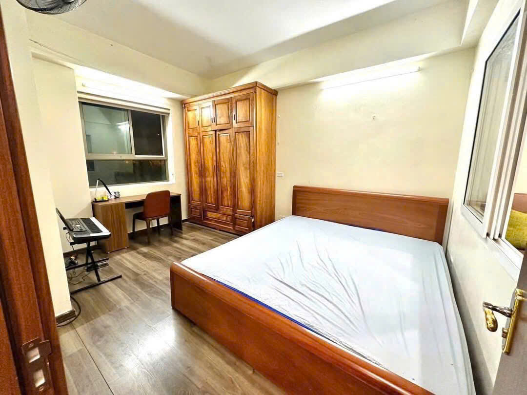 Chính chủ cần bán gấp nhà Đa Sỹ, Kiến Hưng 35 mét 5 tầng giá 5,65 tỷ