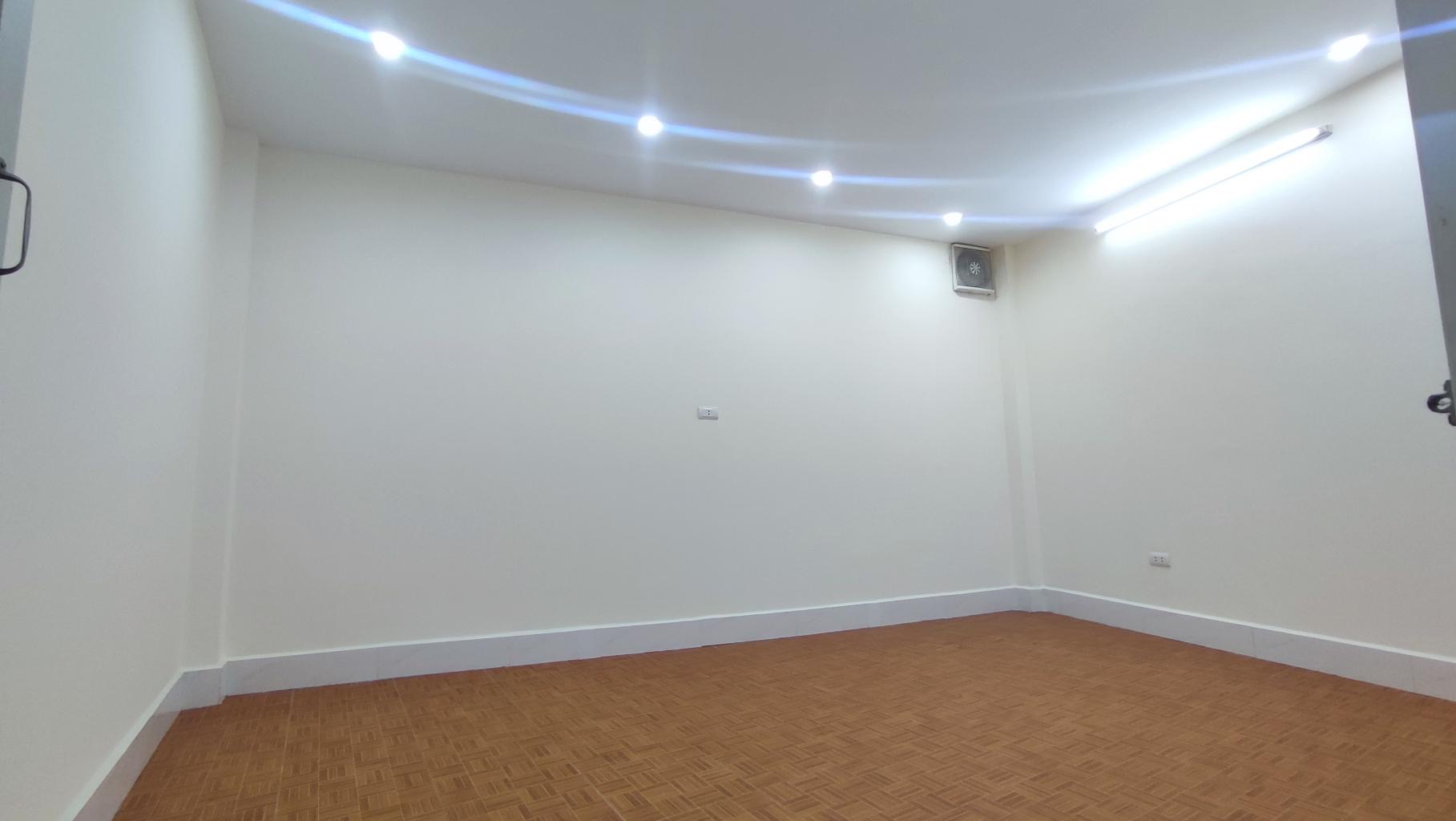 CHÍNH CHỦ CẦN BÁN CĂN HỘ CHUNG CƯ CT6 KIẾN HƯNG- 2 NGỦ RỘNG - GIÁ TÔT