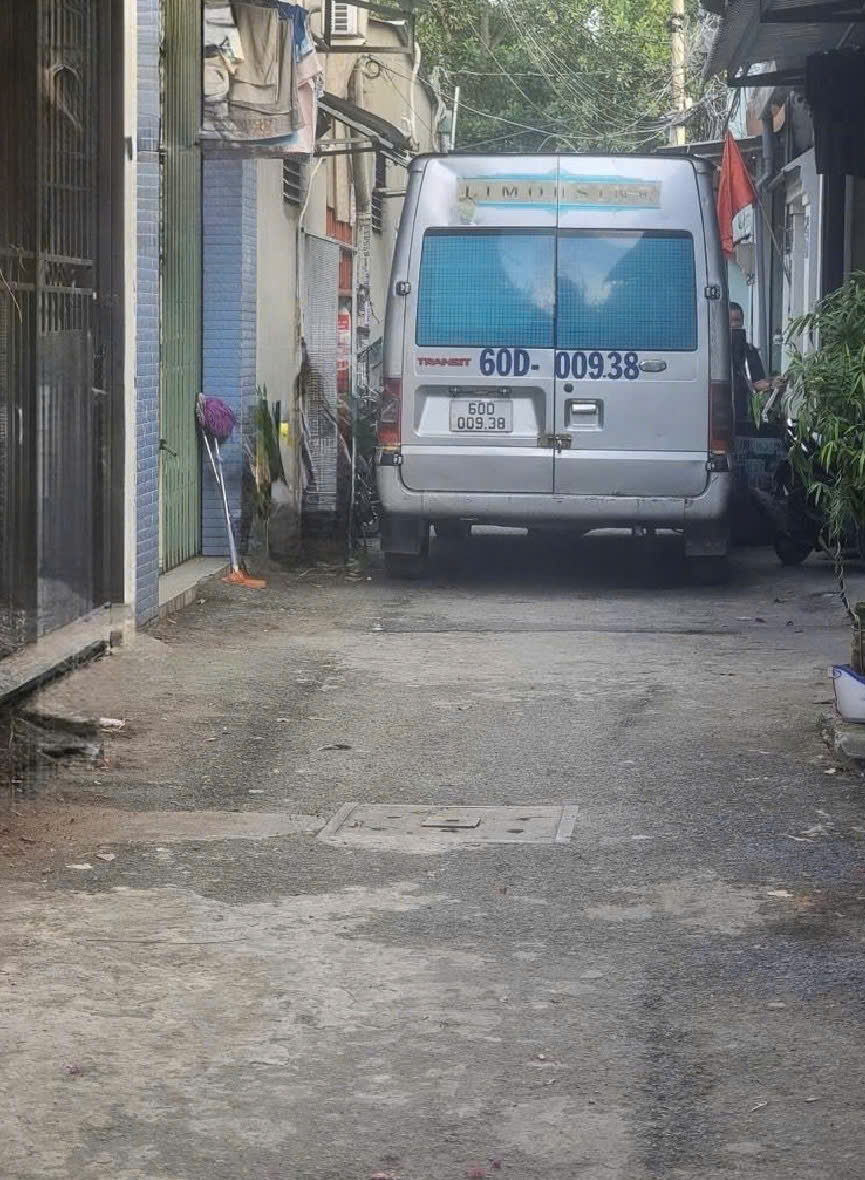 NHÀ ĐẸP LINH XUÂN – DƯỚI 4 TỶ CỰC HIẾM  Vị trí trung tâm Linh Xuân, sát Phạm Văn Đồng – đi đâu cũng tiện