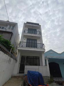 BÁN GẤP NHÀ MỚI – TRUNG TÂM THỦ ĐỨC – GIÁ TỐT TẦM TRUNG