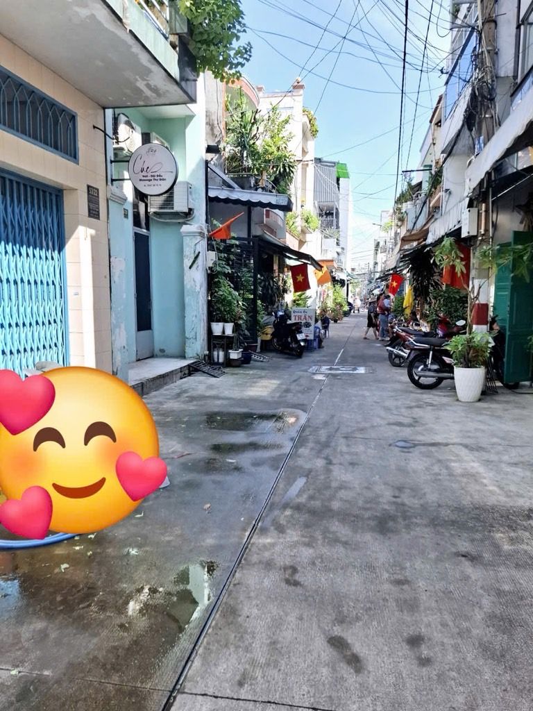 HẺM 4M THÔNG - NGANG LỚN 4.2M - LÔ GÓC - 3 TẦNG KIÊN CỐ - 30M2 - TÂN PHÚ-CẠNH ĐẦM SEN - HOÀN CÔNG ĐỦ - GIÁ 3.x TỶ