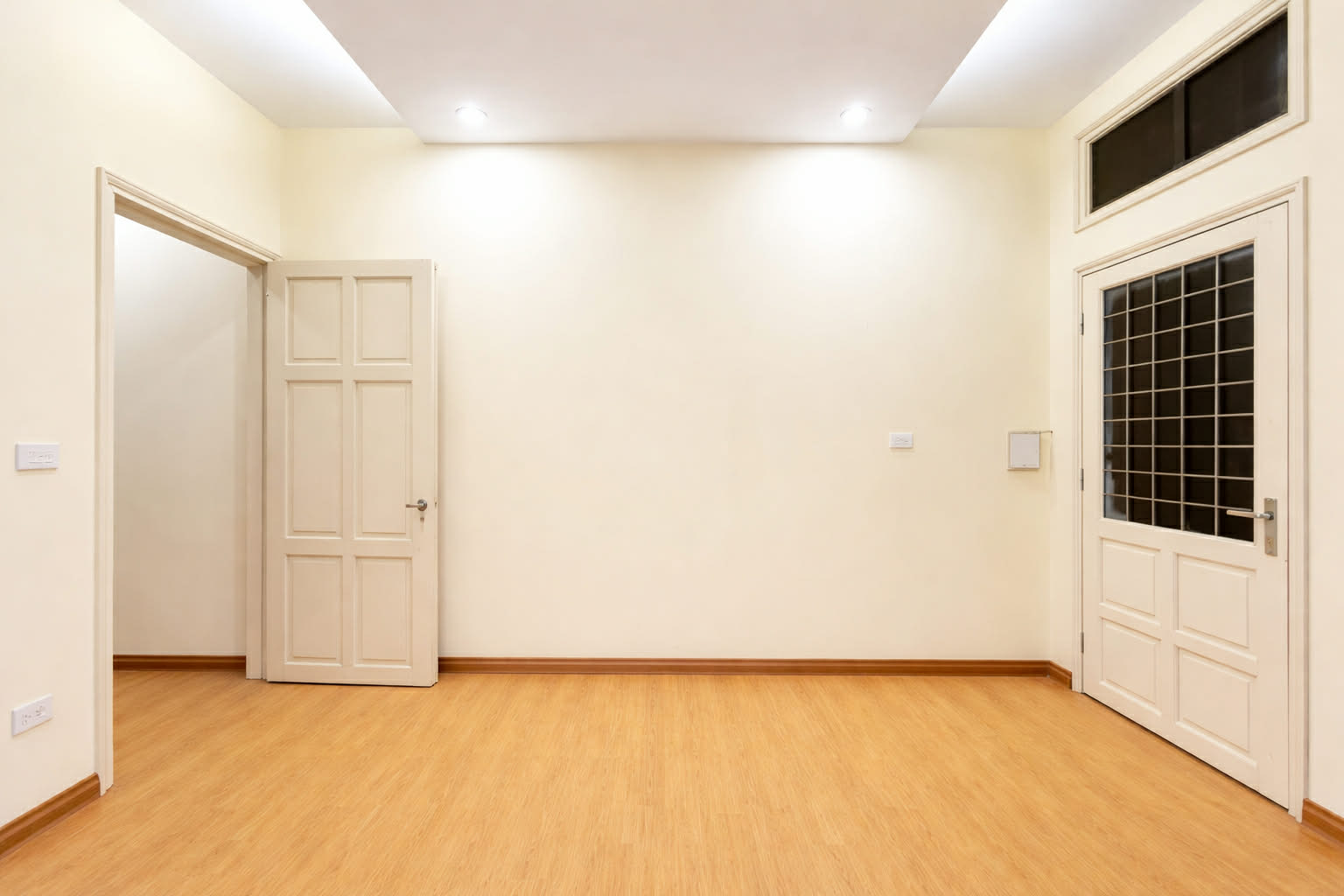 BÁN NHÀ NGỌC HÀ - NGÕ THÔNG - GẦN HỒ - DÒNG TIỀN 20TR/ THÁNG - 40M  - 11 TỶ