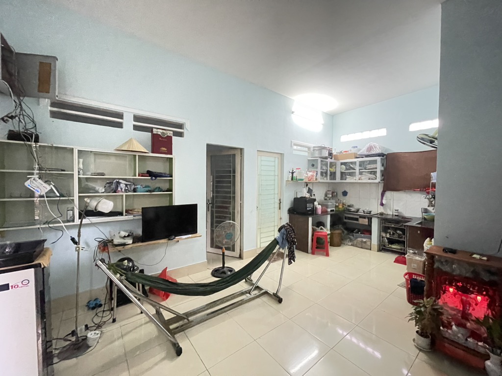 Bán nhà Tỉnh lộ 43 , gần KCN Đồng an, 198m2 , full thổ giá chỉ 4 tỷ 750