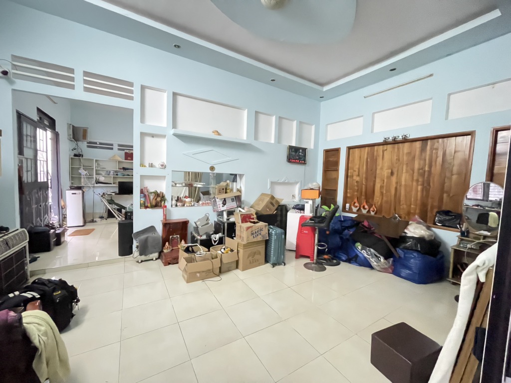 Bán nhà Tỉnh lộ 43 , gần KCN Đồng an, 198m2 , full thổ giá chỉ 4 tỷ 750