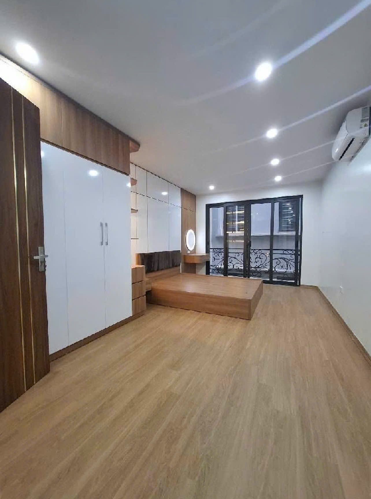 THỤY KHUÊ – CON PHỐ ĐẸP NHẤT HÀ NỘI