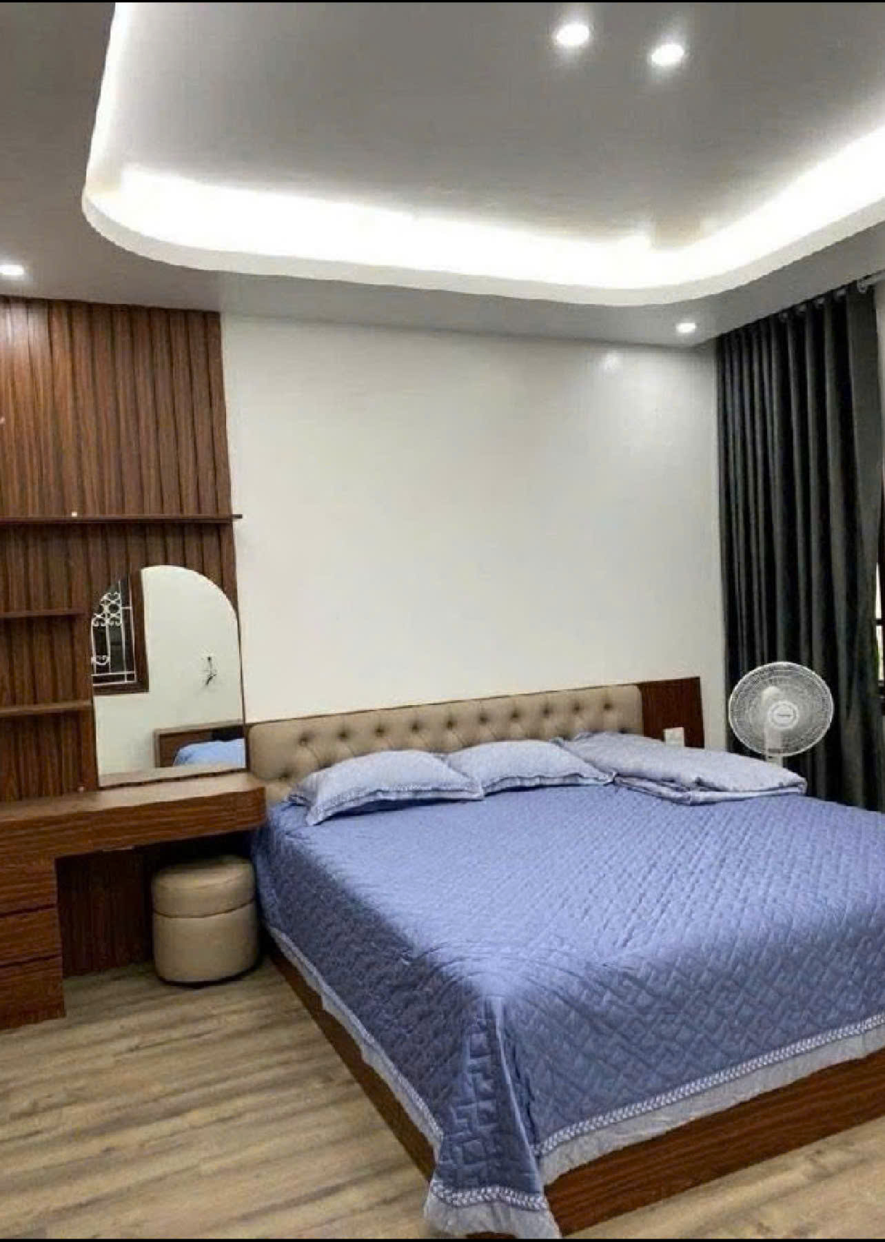 Nhà đẹp nhất đường Lạc Long Quân Hà Nội