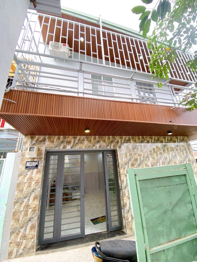 Bán nhà Quận 7 - 36m2, 3 phòng, chưa tới 2 tỷ