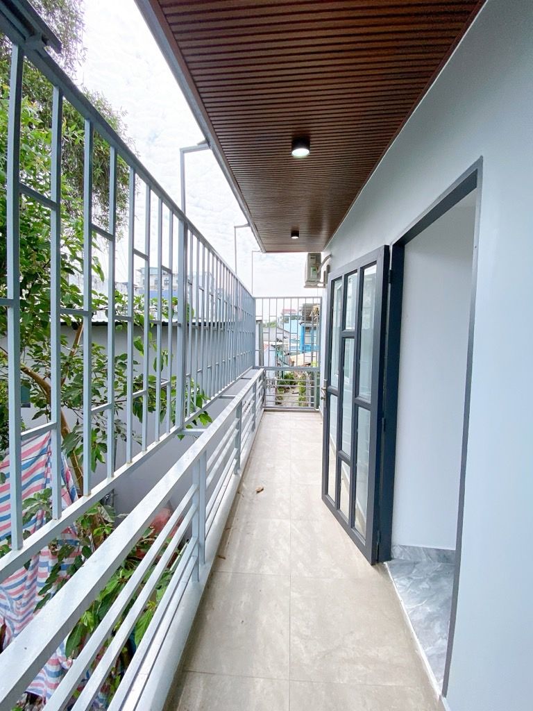 Bán nhà Quận 7 - 36m2, 3 phòng, chưa tới 2 tỷ