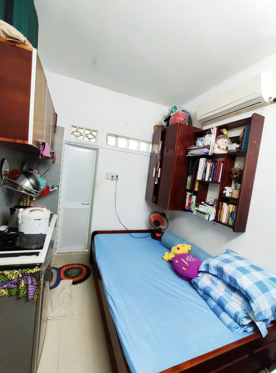 Nhà bán 3 tầng BTCT 3.5 x 9 Bình Thạnh chưa qua đầu tư HXH, 15M ra mặt tiền đường