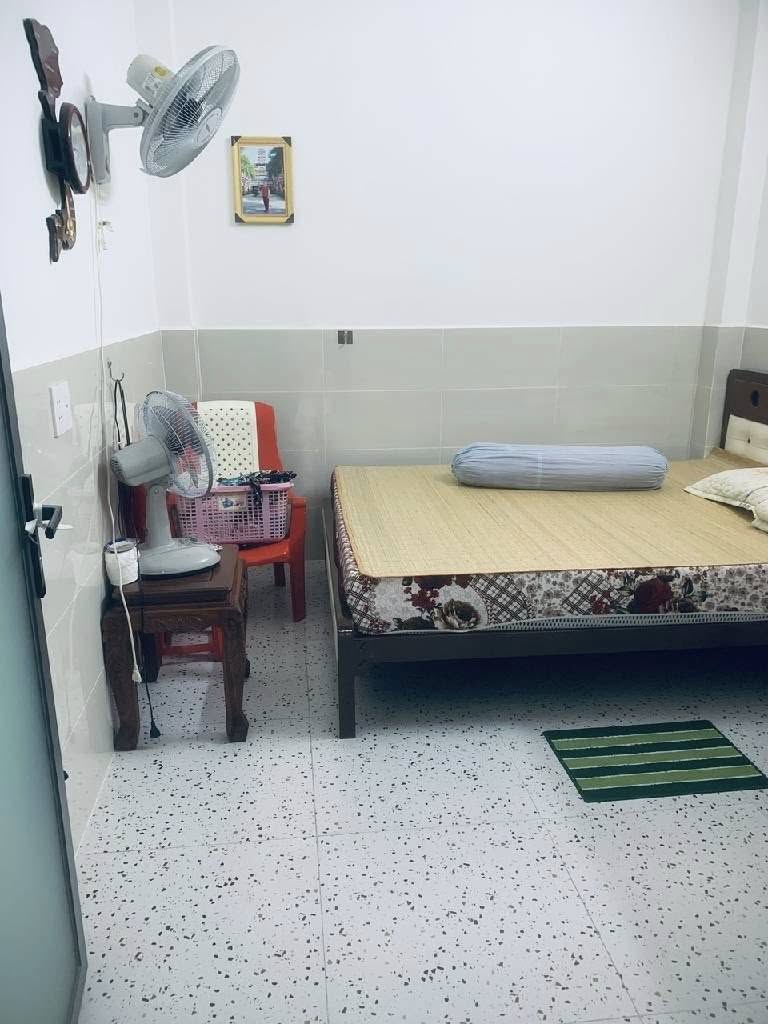 Bán Nhà Huỳnh Tấn Phát 60m2 3 phòng ngủ chỉ 6 tỷ lh 0934917831