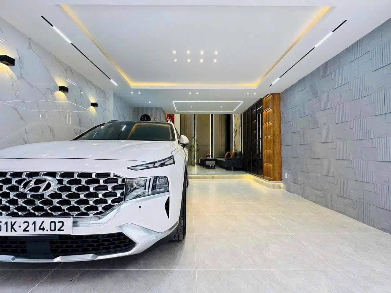 NHỈNH 25 TỶ CÓ NGAY NHÀ 4 TẦNG, Ô TÔ ĐỖ CỬA MẶT PHỐ LÁNG HẠ TRUNG TÂM ĐỐNG ĐA