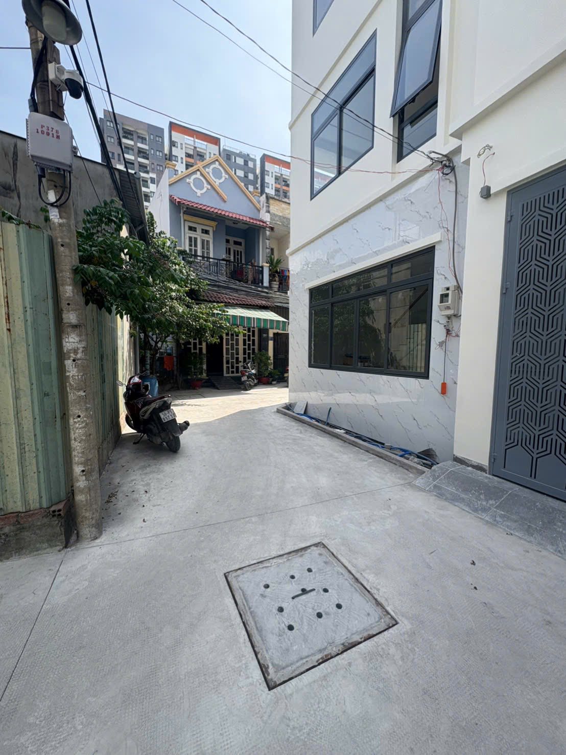 Nhà phố đường Thuỷ Lợi Phước Long A - Quận 9