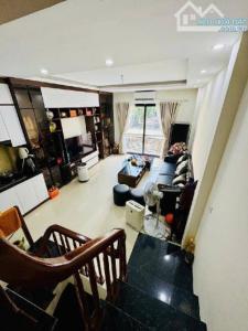 Bán nhà Tân Mai sổ đỏ, 35m x 5 tầng, ngõ thông, nhà đẹp ở ngay, giá 7,5 tỷ