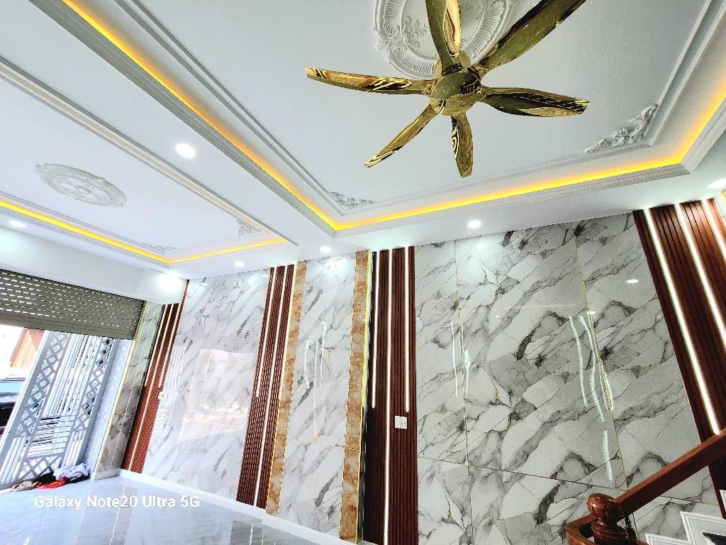 Bán Nhà MTKD Dĩ An