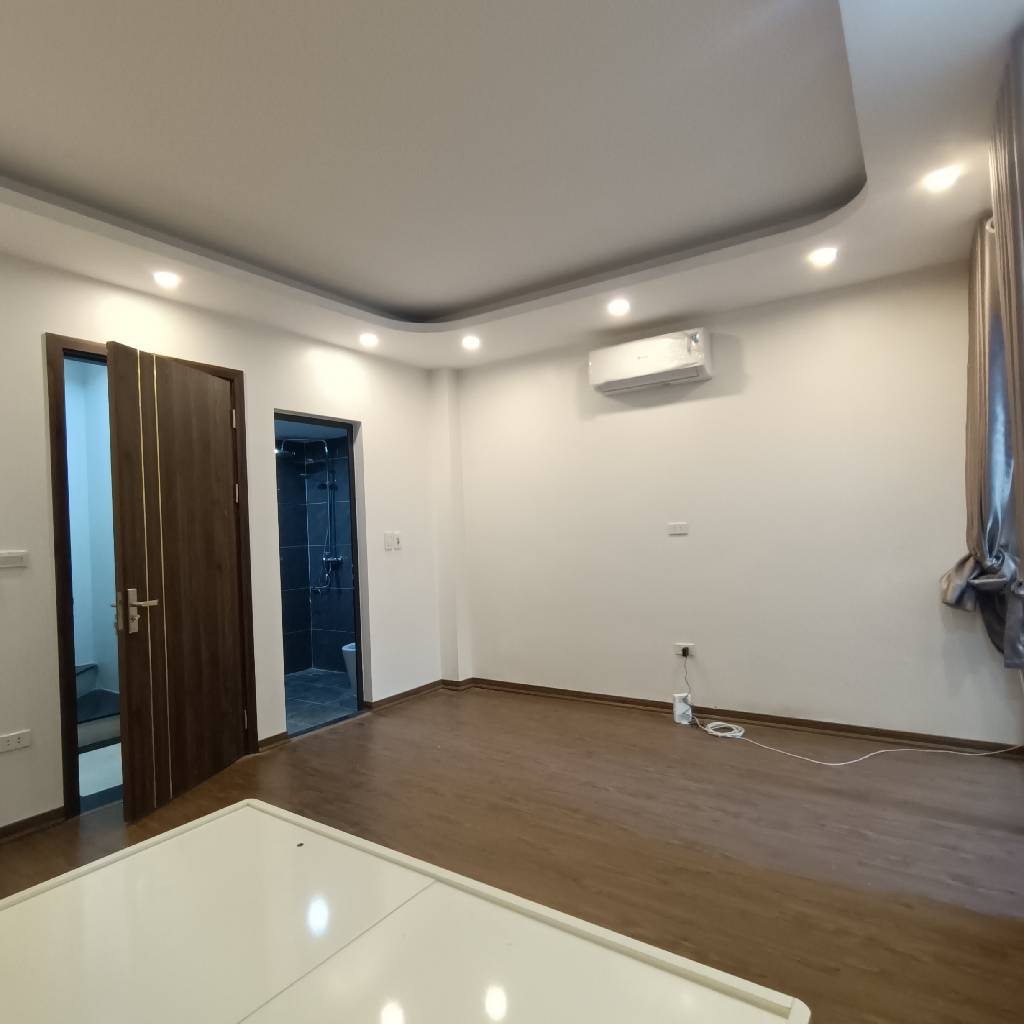 BÁN NHÀ Ở HAI BÀ TRƯNG - DƯƠNG VĂN BÉ- 33M2-5TẦNG-7,56tỷ