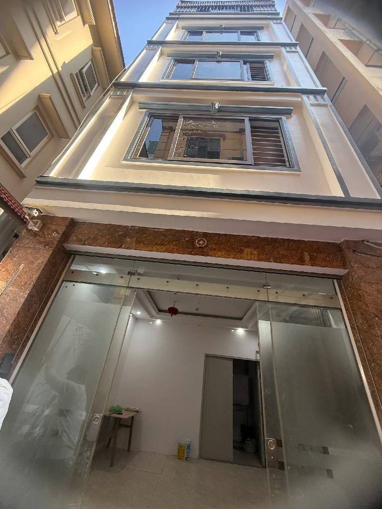 Chung cư mini Trung Tâm Cầu Giấy 9 ngủ, diện tích 48m2 giá 15.6 tỷ