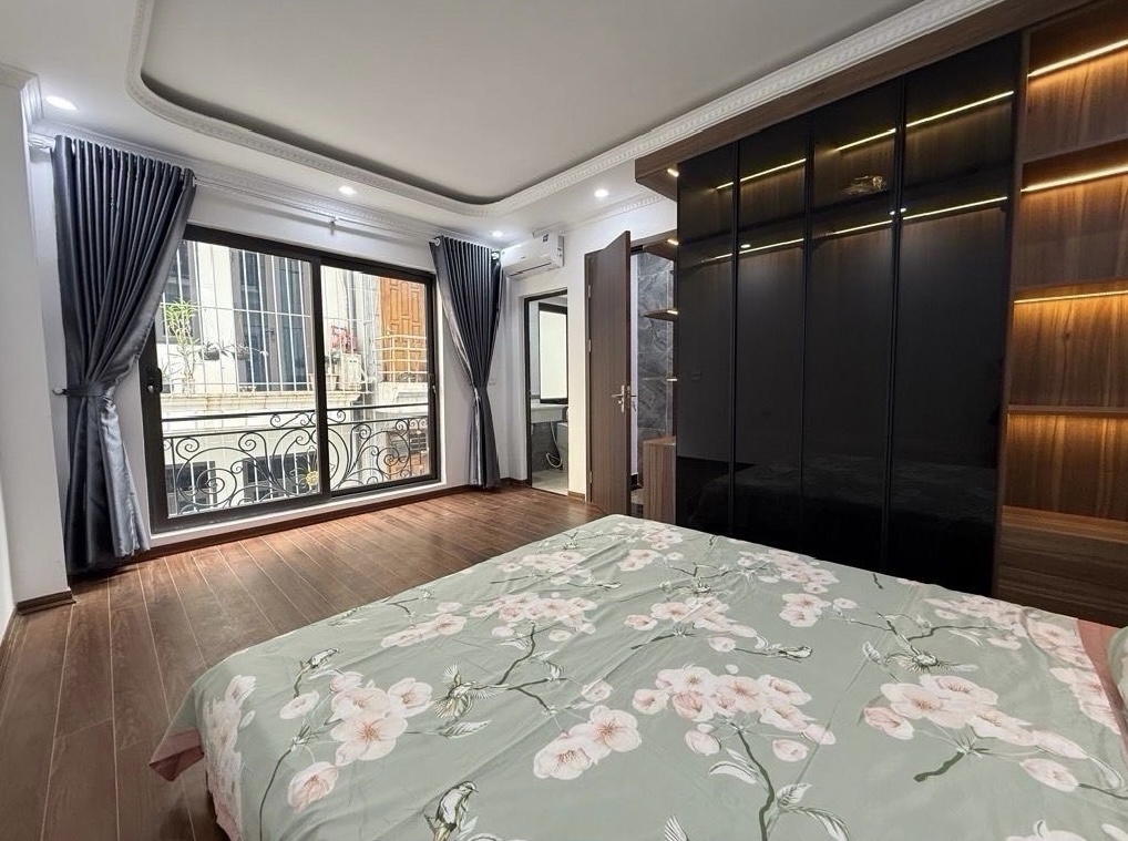 BÁN NHÀ ĐẸP HIẾM TRUNG TÂM HOÀNG MAI