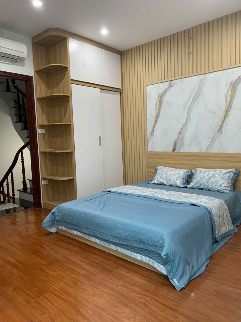 CUỐI NĂM BÁN GẤP NHÀ VĨNH HƯNG - 5 TẦNG 3 MẶT THOÁNG - 52M - CHỈ 9.5 TỶ CÓ THƯƠNG LƯỢNG