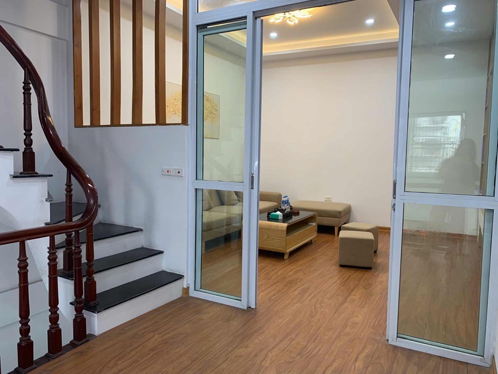 CUỐI NĂM BÁN GẤP NHÀ VĨNH HƯNG - 5 TẦNG 3 MẶT THOÁNG - 52M - CHỈ 9.5 TỶ CÓ THƯƠNG LƯỢNG