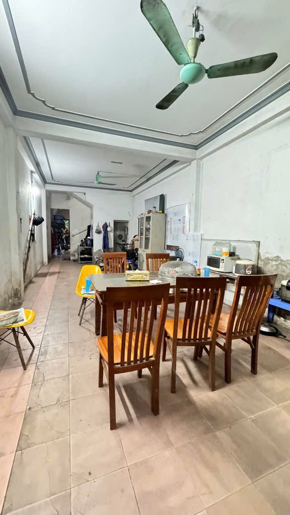 Siêu rẻ, rộng bán đất tặng nhà Nguyễn Văn Linh - Long Biên