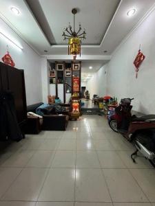 NHÀ MỚI ĐẸP Ở NGAY, GẦN CẦU CHÀ VÀ QUẬN 5, HẺM THÔNG, 83M2, 4 TẦNG BTCT, NHỈNH 7 TỶ