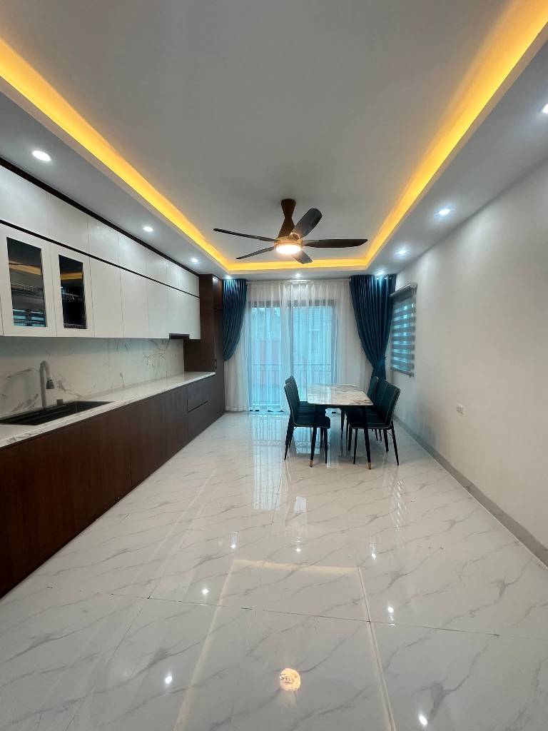 BÁN NHÀ - MỸ ĐÌNH - 42m2 - 4 TẦNG - 8.8 Tỷ