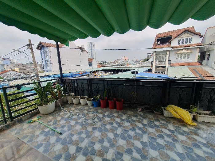 NHÀ MẶT TIỀN VỪA Ở VỪA KINH DOANH trung tâm THỦ ĐỨC - DT 5.5 x 13 m - chỉ 7.5 tỷ