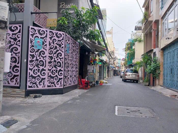 2 MẶT ĐƯỜNG XE HƠI TRƯỚC SAU THOÁNG MÁT- KHU VIP GẦN UBND PHÚ NHUẬN