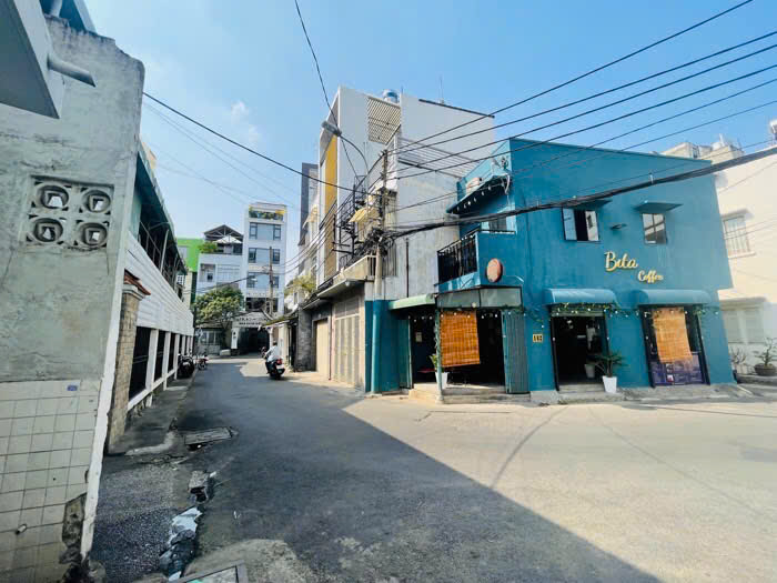 2 MẶT ĐƯỜNG XE HƠI TRƯỚC SAU THOÁNG MÁT- KHU VIP GẦN UBND PHÚ NHUẬN