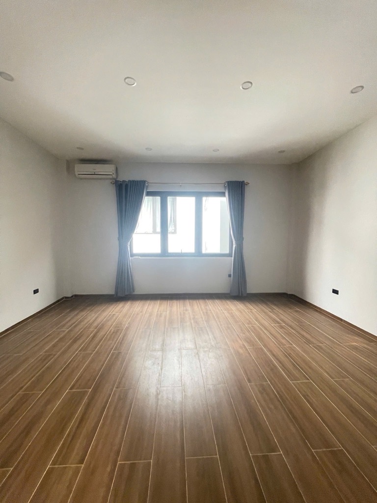 Bán nhà phố Văn Cao ngõ VF3 đánh võng 41m giá nhỉnh 7.5 tỷ