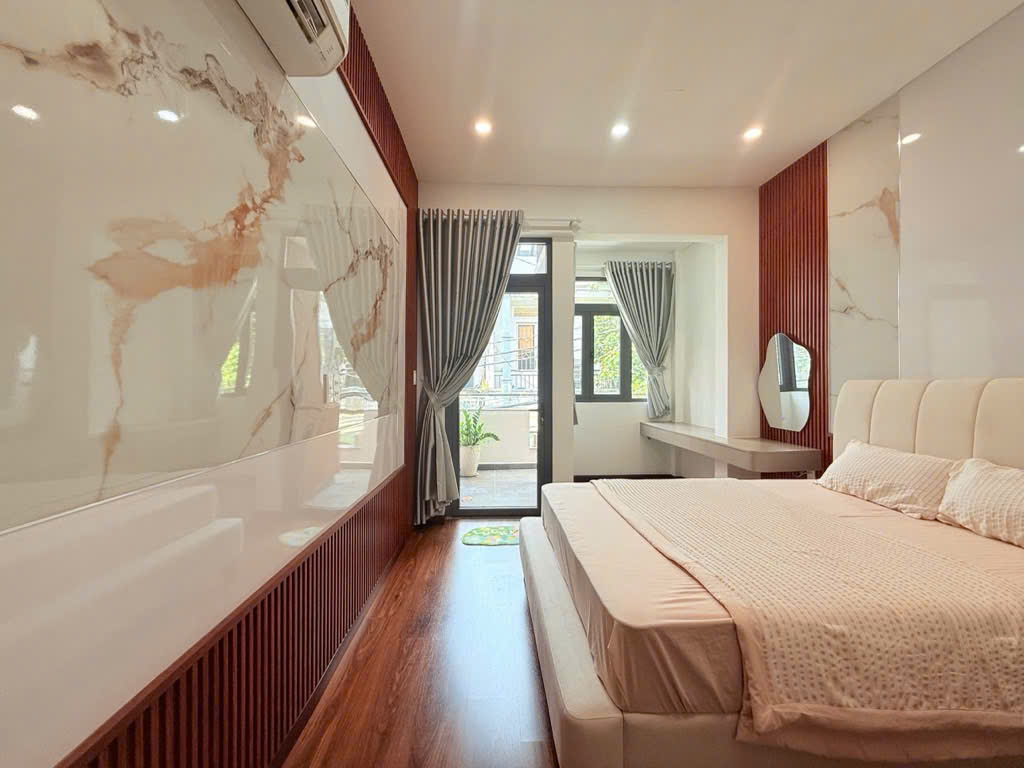 BÁN NHÀ MỚI, FULL NỘI THẤT, 1 TRỆT 2 LẦU, BÌNH THẠNH, 3.3x15, NHỈNH 8 TỶ